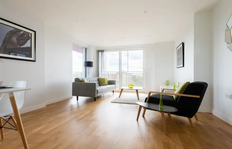2 bed 2 Bath Greenwich Apart. - London