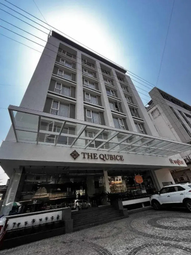Hotel The Qubice Kolhapur