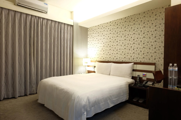 Talmud Hotel Gongyuan