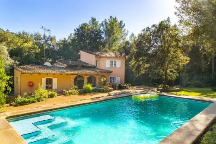 Villa ESTEBAN
