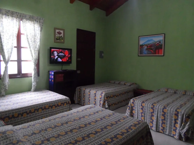 Economy Quadruple room