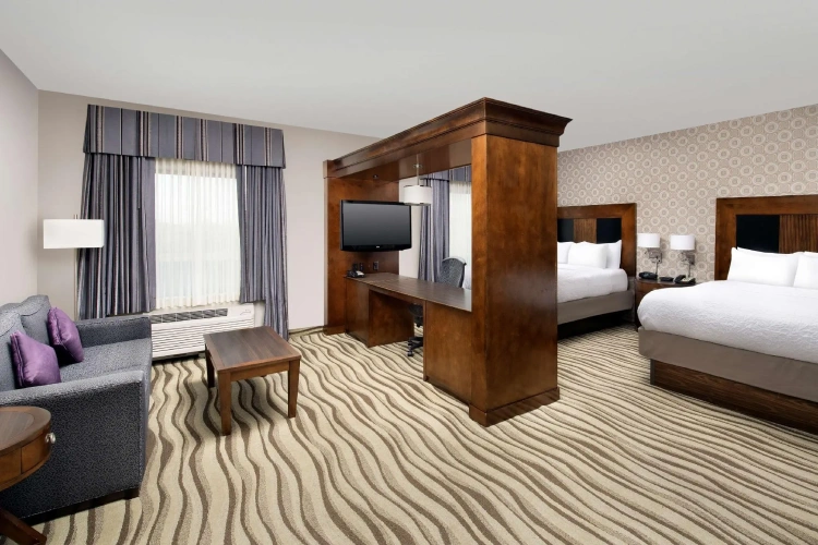 Quadruple Suite