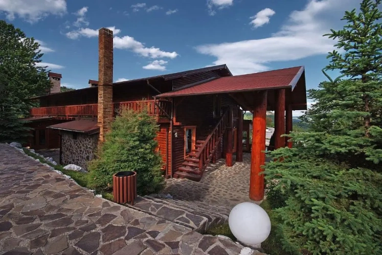 Standard Double room with lake view