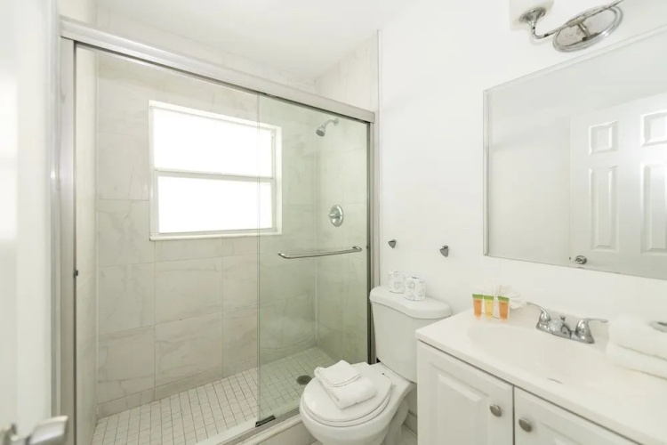 Sofi Beach Apartment