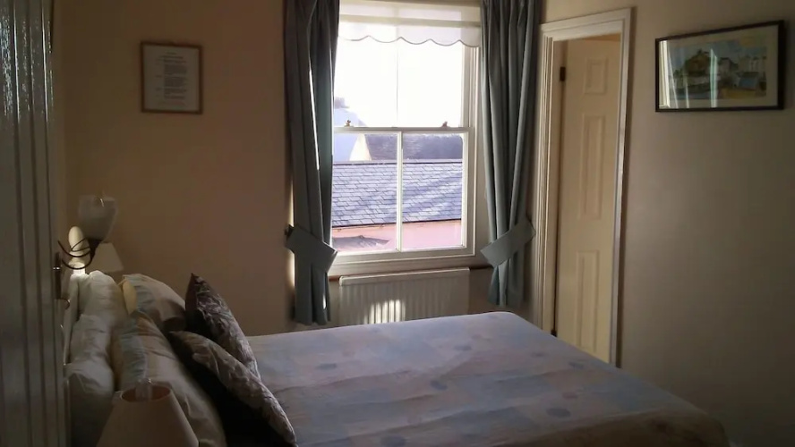 Myrtle House Hotel