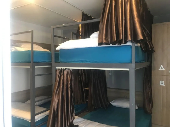 Windy House - Hostel