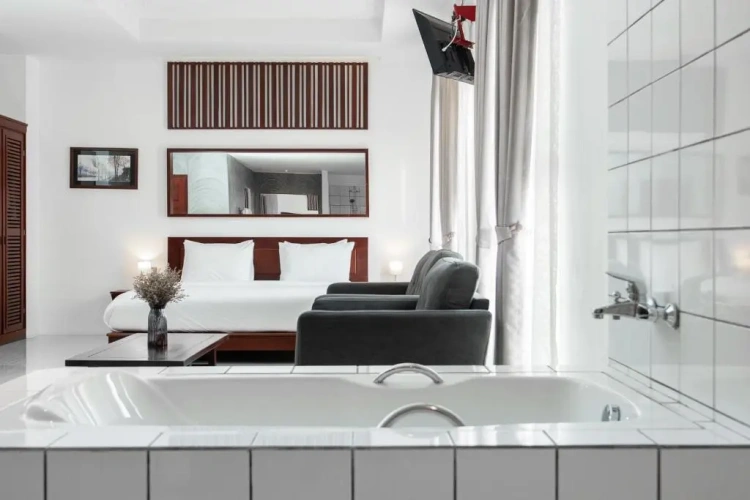 Standard Quadruple room