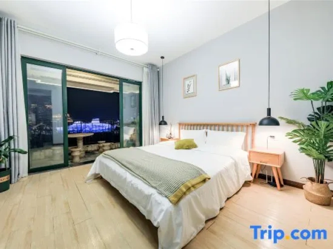 3 Bedrooms Suite with river view