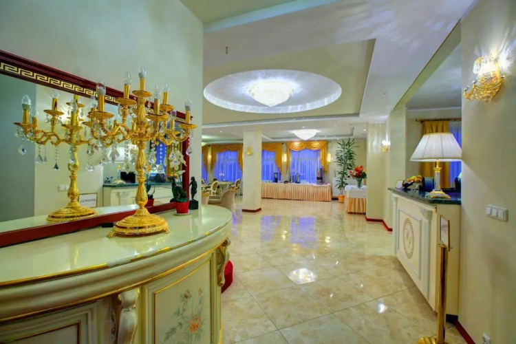 Villa Holiday Park - Warsaw