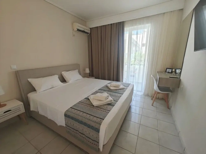 Comfort Double room with balcony and with courtyard view
