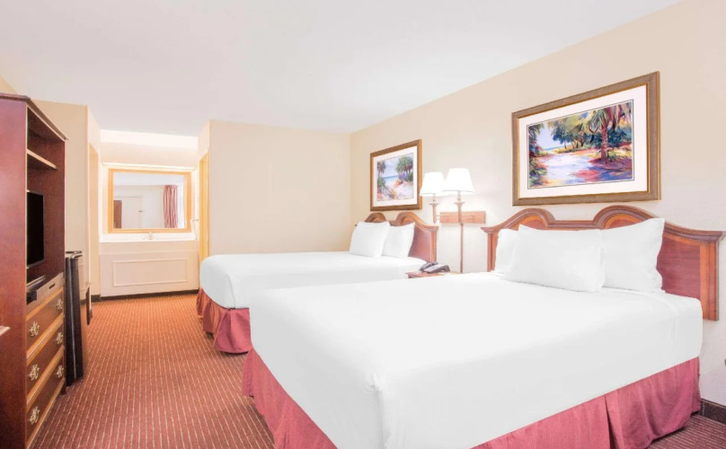 Days Inn by Wyndham Dothan