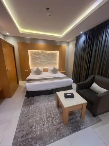 SMO Suite Hotel