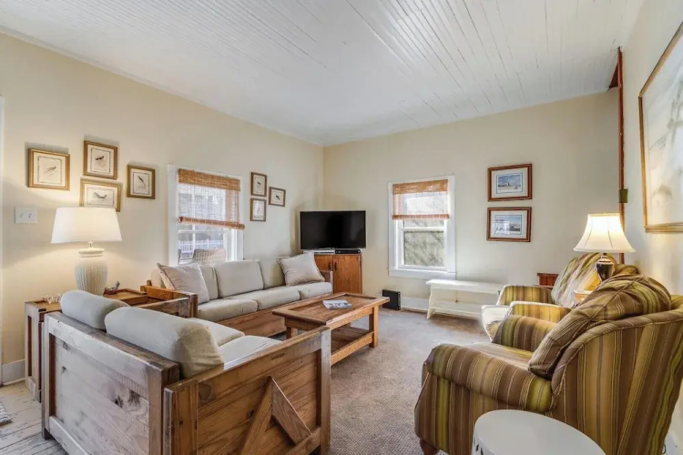 Hickman Street 103