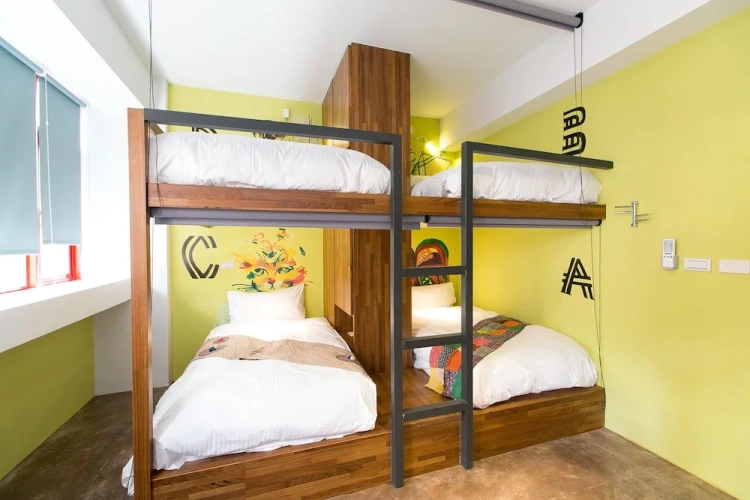 Deluxe Quadruple room