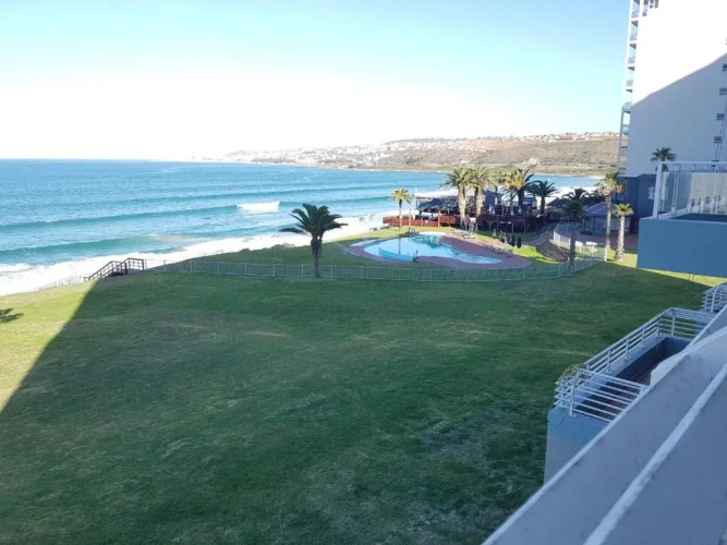 Point Village Accommodation - Ocean Two 12