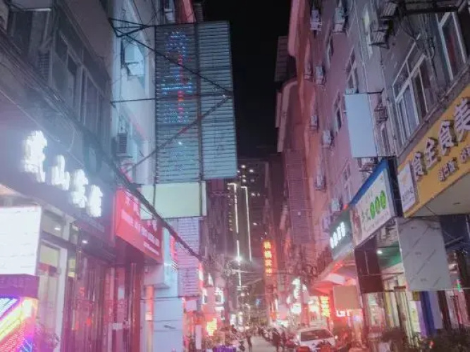 Ankang Daishan Hotel