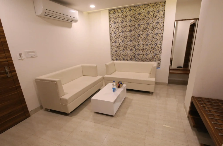 1 Bedroom Double Suite