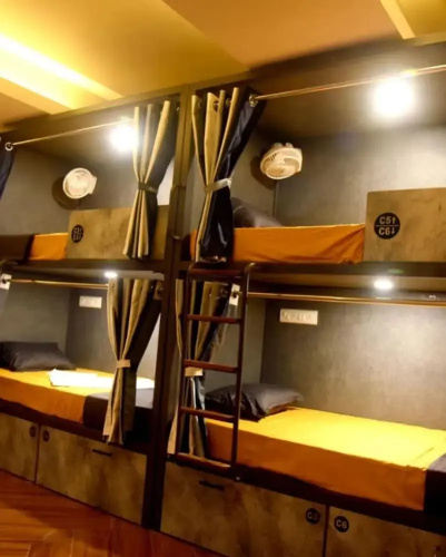Goroomgo Charyana hotel & Dormitory