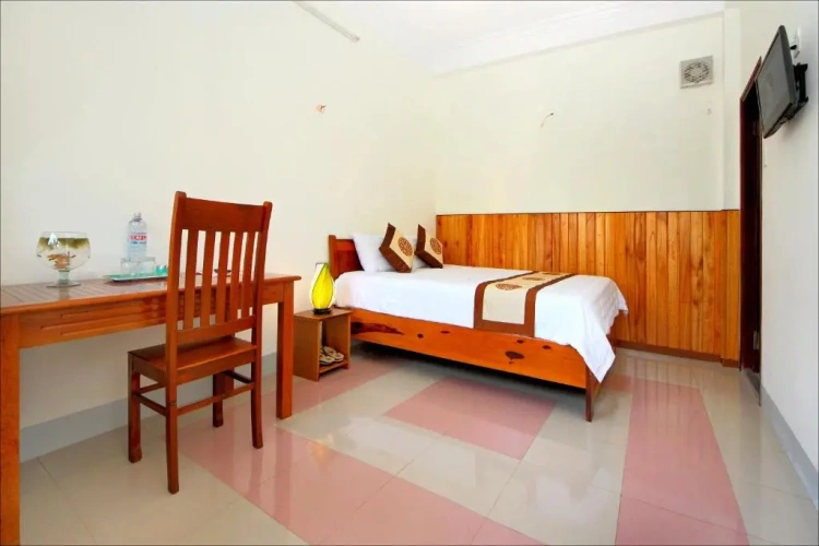 Deluxe Triple room with balcony and with view