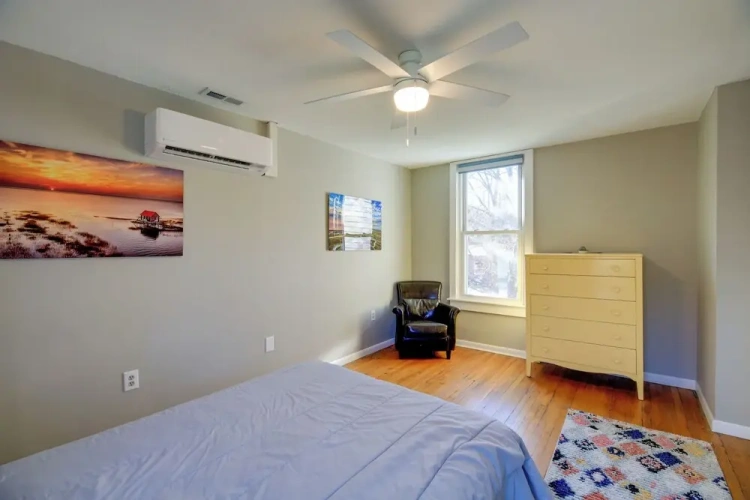2 Bedrooms Cottage
