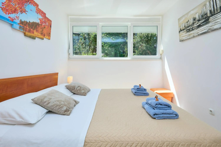 Apartment Promenada- 4pax with Parking
