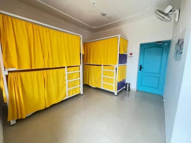 Bed in Dorm with balcony