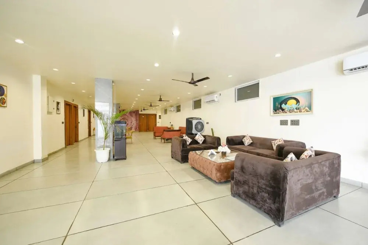 Fabhotel Bleu Ville
