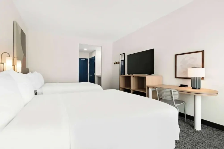 Quadruple Suite