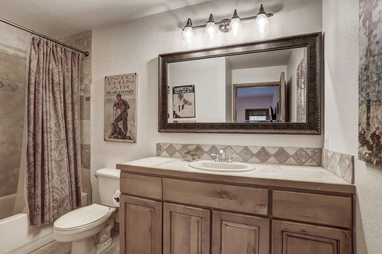 Tyra Riverbend 213 - 3 Br Condo