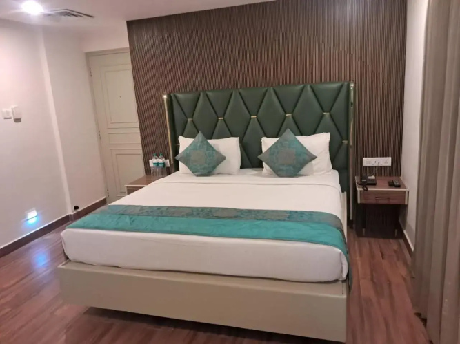 Hotel Grand Residence