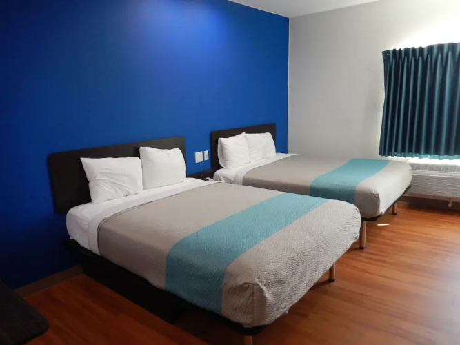 Stay Inn & Suites