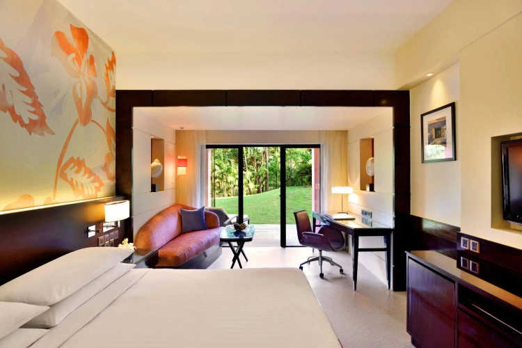 Standard Double room with garden view