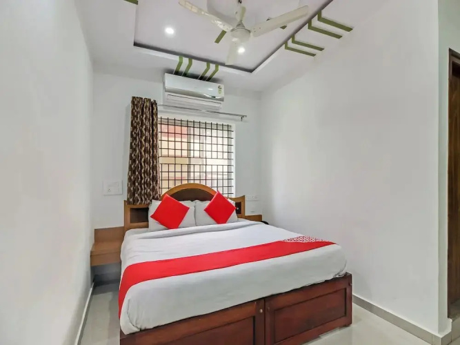 Yesh Comforts By OYO Rooms