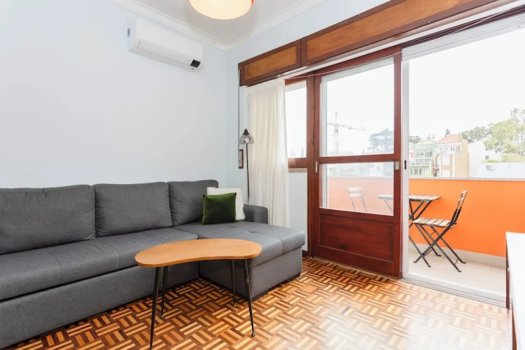 Liiving - Vintage Design Apartment