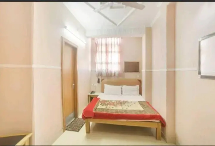 Hotel Queen