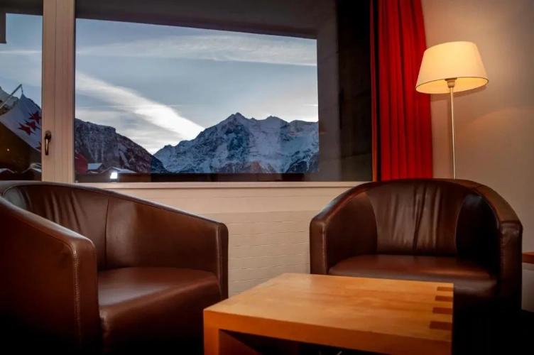 Suite with balcony and with view