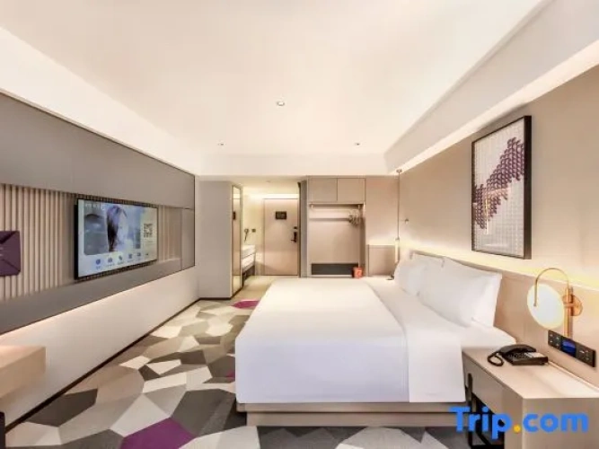 Standard Double room with river view