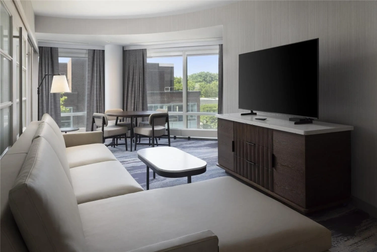 Double Suite