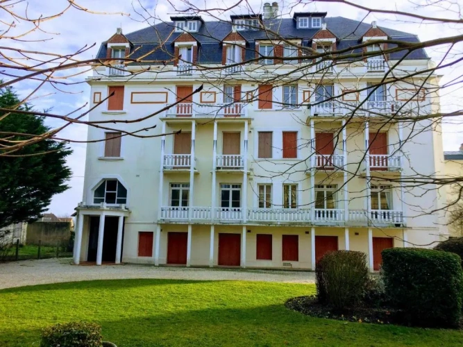 Superior Triple Apartment