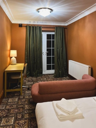 Deluxe Double room with garden view