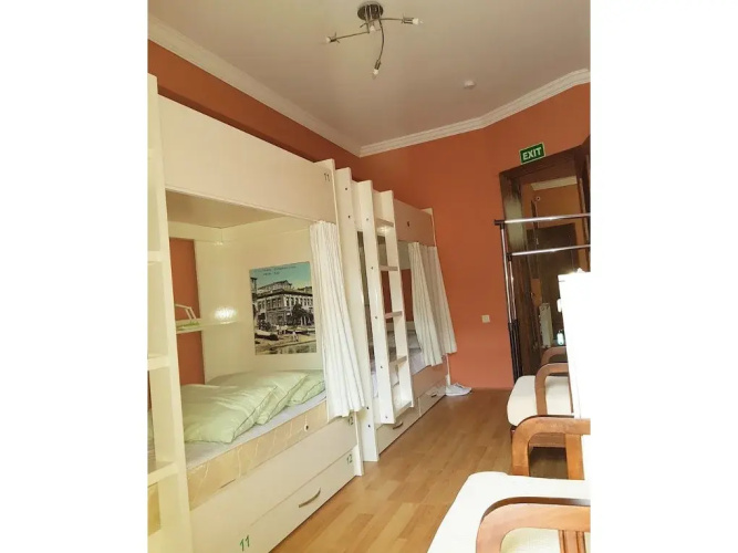 FLAT1