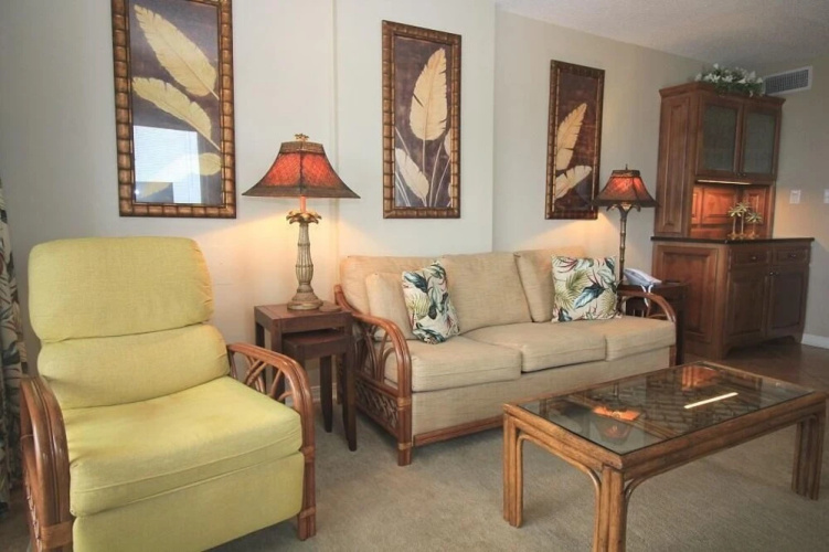 Royal Palms 201 - 2 Br Condo