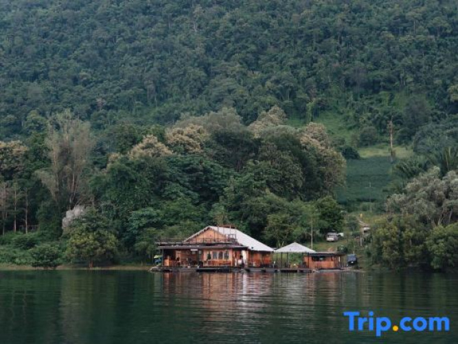 The Floating Lake House