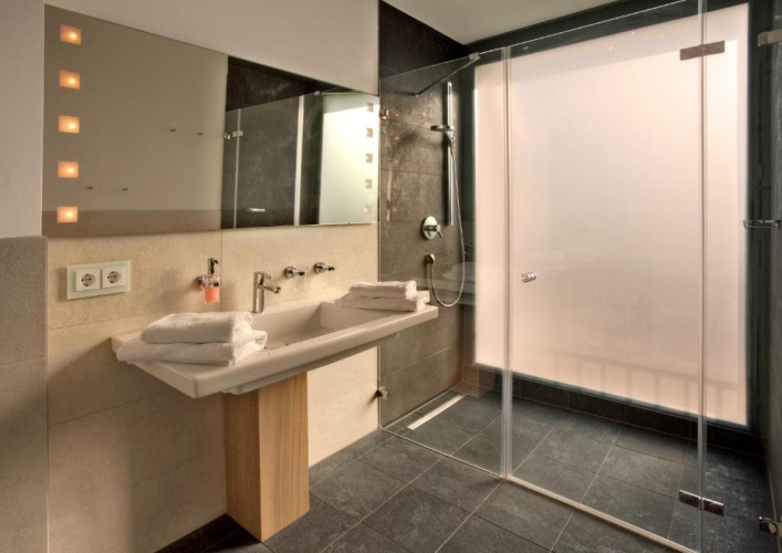 Classic Double Club Suite