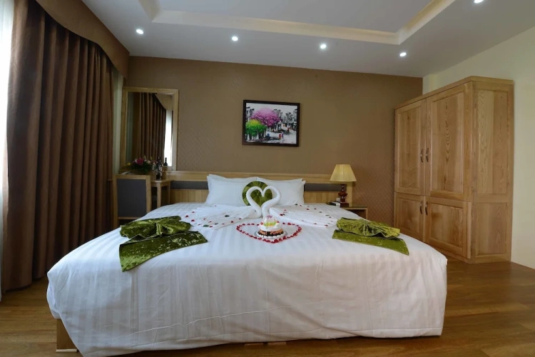Suite with balcony