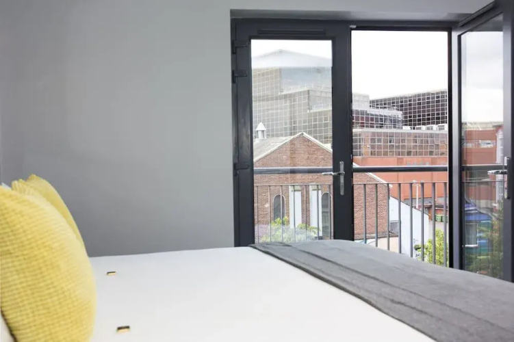 Dream Apartments Pods