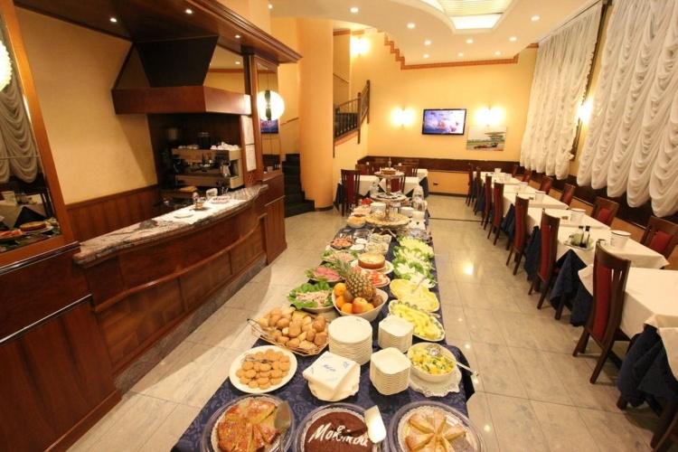 King Hotel photo 12