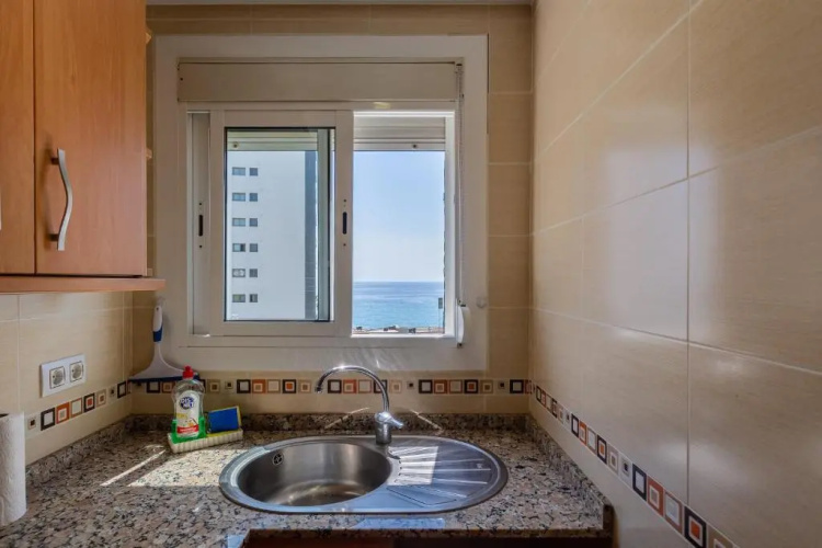 Apartment 60 mtres from the beach