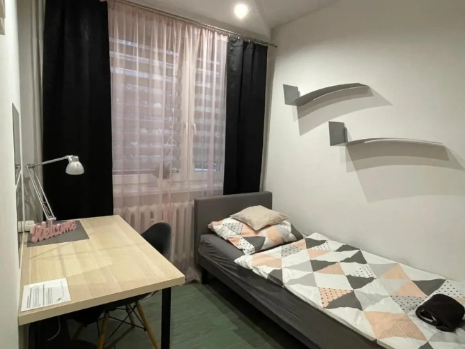 2 Bedrooms Apartment