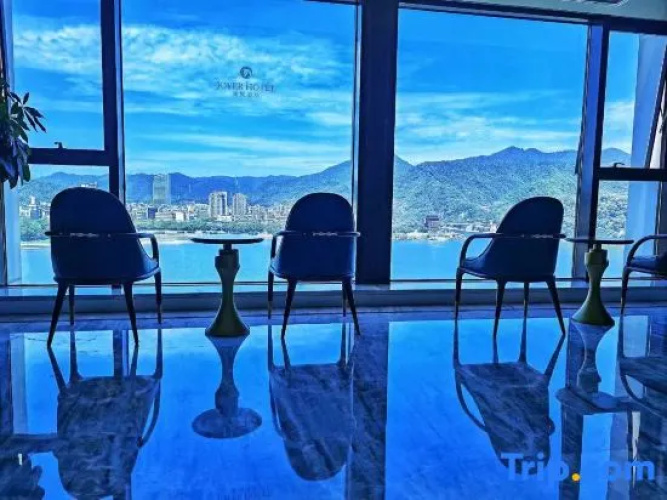 Joyer Hotel